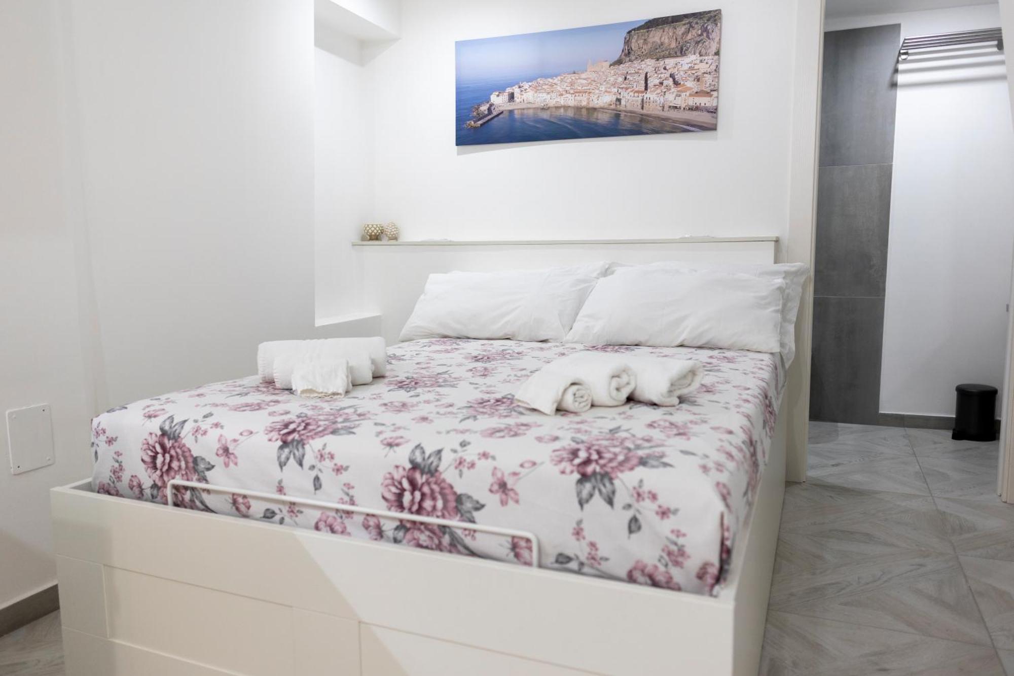 Aurora House Suite Чефалу Экстерьер фото